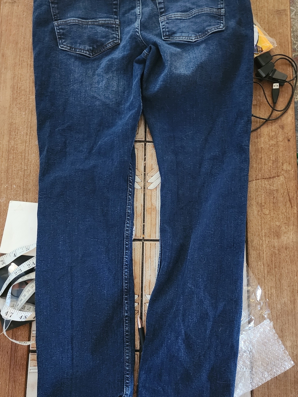 Lot Of 4 Mens Jeans Size 34 X 32 Levis, Kenneth Cole Nickel & Iron Calvin Klein - Picture 11 of 16